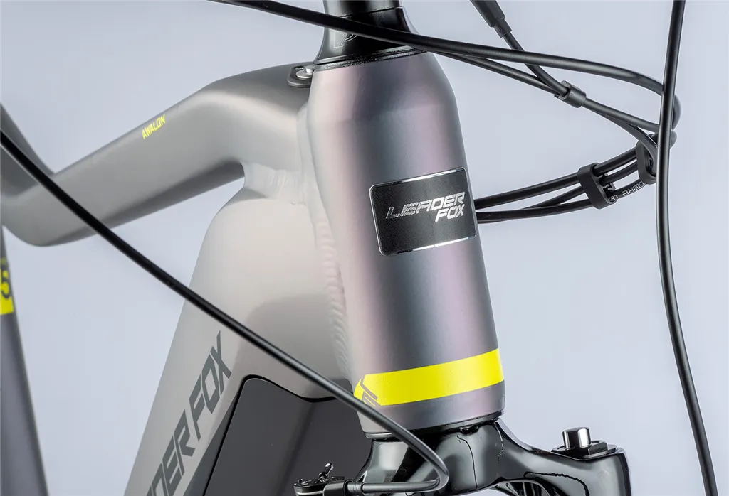 E-BIKE AWALON GENT 27,5", 19,5"-2, GREY CHANGING (M420) KOLA NA PRODEJ