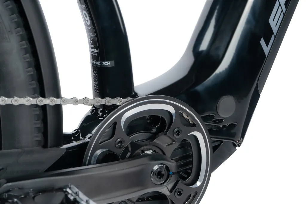 E-BIKE 28" BEND GENT CROSS 17,5"-1, BLACK SHINY (M510) KOLA NA PRODEJ