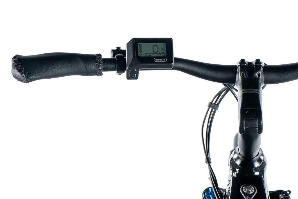 E-BIKE 28" DENVER GENT 17,5"-1, BLACK SHINY (M300) KOLA NA PRODEJ