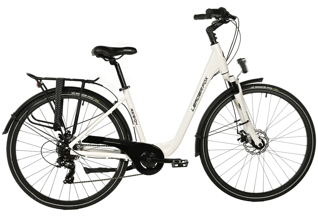 REGION LADY 17", WHITE SHINY KOLA NA PRODEJ