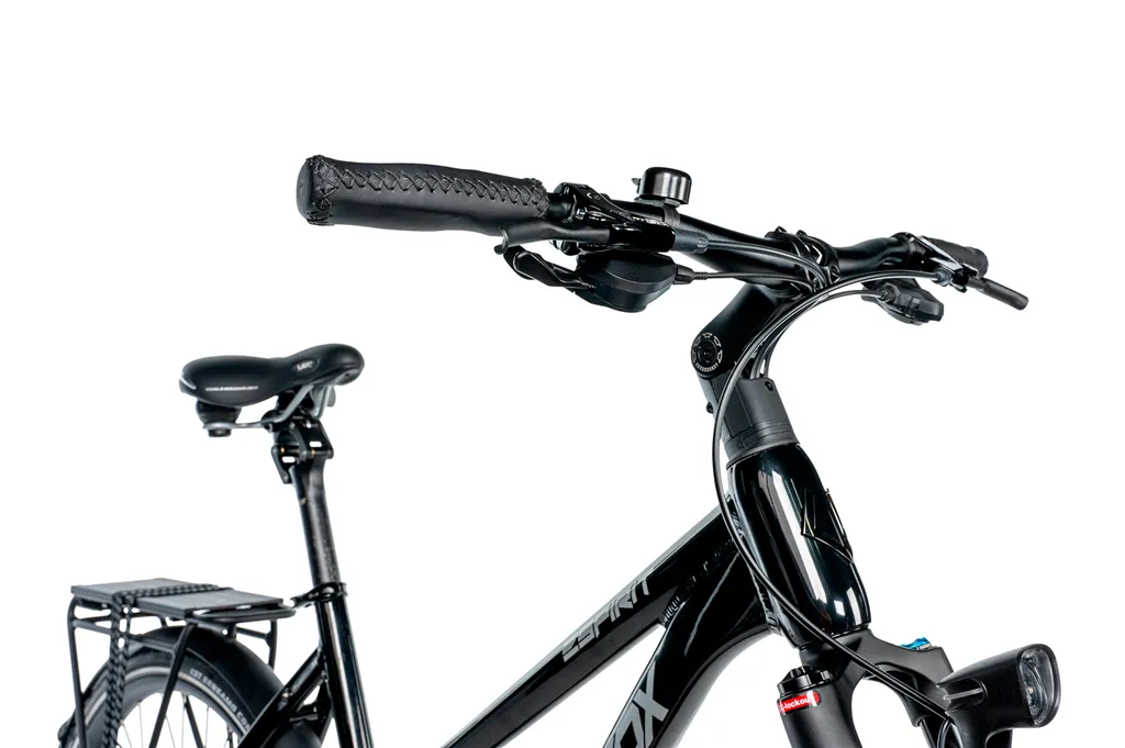 ESPIRIT  LADY-2 BLACK SHINY 18" KOLA NA PRODEJ