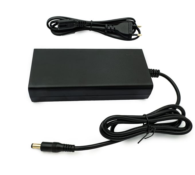 CHARGER