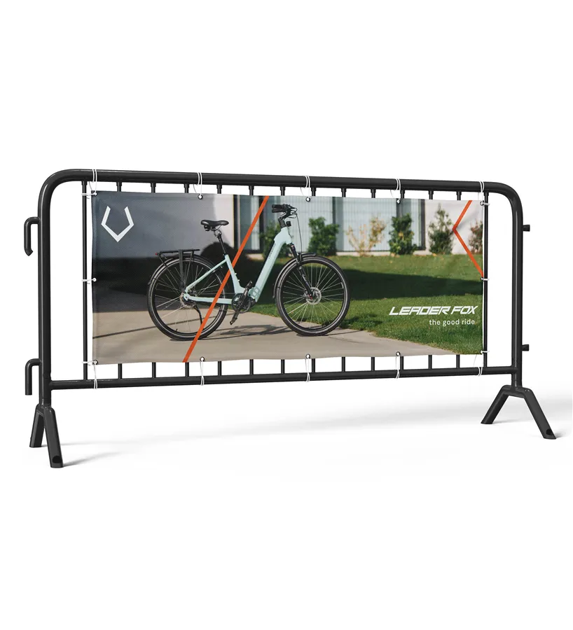 Leader Fox PVC banner 1